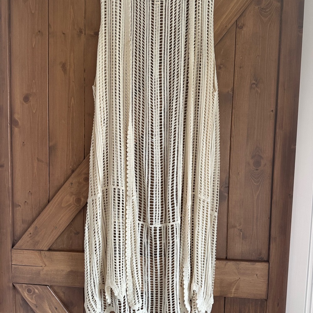 POL Cream Knit Sleeveless Cardigan